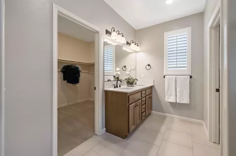 3239 N Rova Ct, Visalia, CA 93291 photo 22