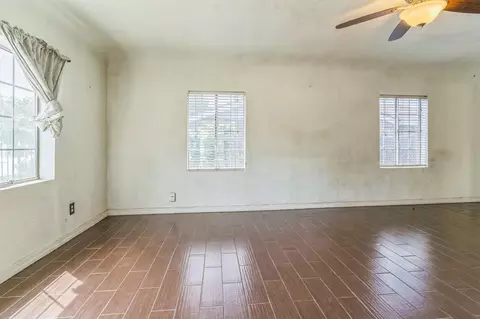 1065 E Cedar Ave, Tulare, CA 93274 photo 18