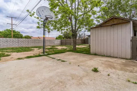 1065 E Cedar Ave, Tulare, CA 93274 photo 9