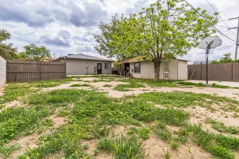 1065 E Cedar Ave, Tulare, CA 93274 photo 7