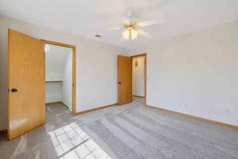 Bedroom - 339 E Oak View Ave, Visalia, CA 93277 photo 4 of 6
