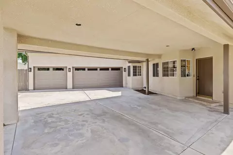 Other - 339 E Oak View Ave, Visalia, CA 93277 photo 1 of 20