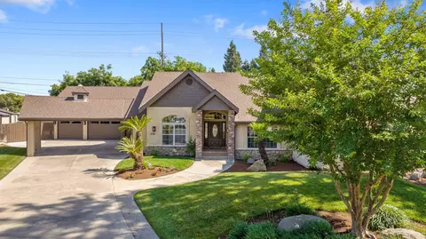 Exterior - 339 E Oak View Ave, Visalia, CA 93277 photo 14 of 14
