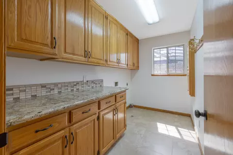 Other - 339 E Oak View Ave, Visalia, CA 93277 photo 9 of 20