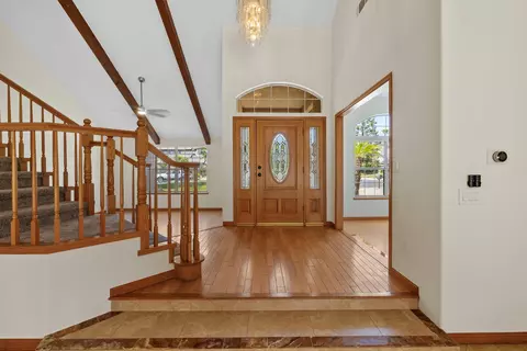 Entry Way - 339 E Oak View Ave, Visalia, CA 93277 photo 1 of 16