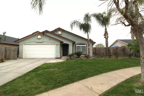 2177 Delaware Ct, Tulare, CA 93274