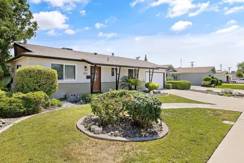 1505 Cypress Ln, Lemoore, CA 93245 photo 3