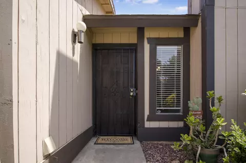 Entry Way - 2036 E Harold Ave, Visalia, CA 93292 photo 1 of 3