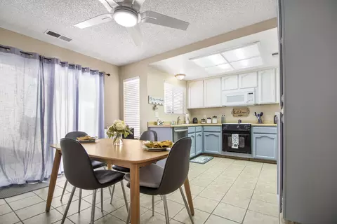 Dining - 2036 E Harold Ave, Visalia, CA 93292 photo 1 of 1