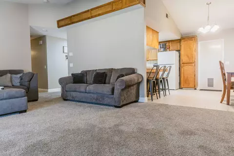 Living - 434 Fallbrook Ct, Tulare, CA 93274 photo 1 of 1