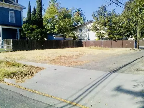 508 N Harris Street St, Hanford, CA 93230 photo 3