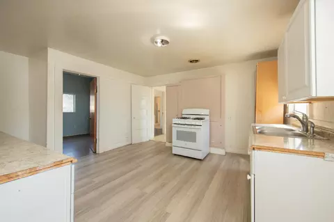 Entry Way - 208 N 5th St, Fowler, CA 93625 photo 1 of 1