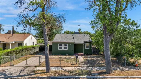 435 W Valencia Ave, Fresno, CA 93706