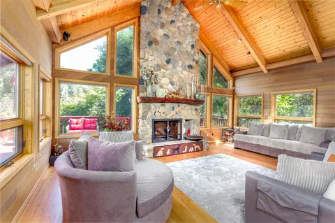 Living - 44575 S Fork Dr, Three Rivers, CA 93271 photo 1 of 8