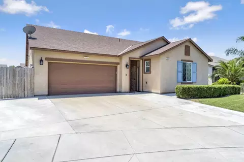 976 Daisy Ct, Dinuba, CA 93618 photo 2