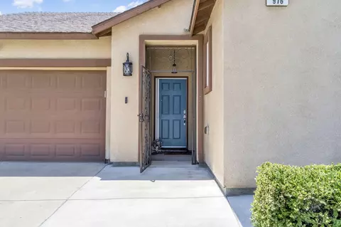 976 Daisy Ct, Dinuba, CA 93618 photo 4