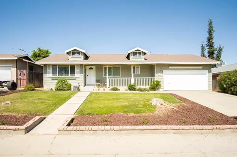 1431 State St, Porterville, CA 93257