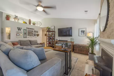 Living - 3937 E Howard Ave, Visalia, CA 93292 photo 3 of 3