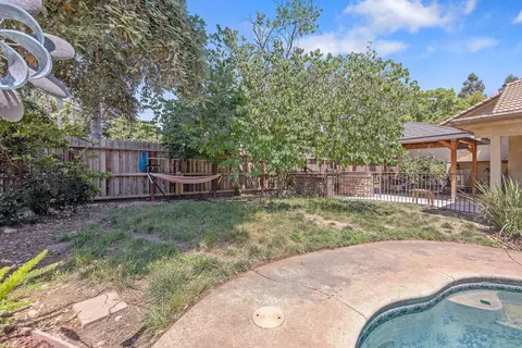 Exterior - 3937 E Howard Ave, Visalia, CA 93292 photo 10 of 23