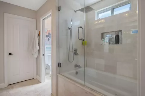 Bath - 3937 E Howard Ave, Visalia, CA 93292 photo 4 of 4
