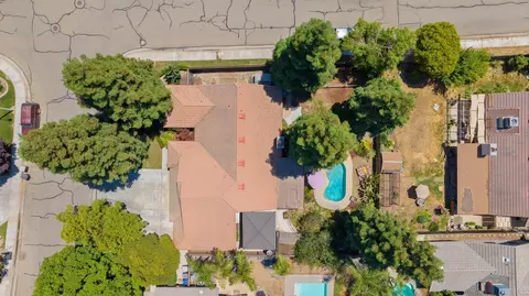 View/Area - 3937 E Howard Ave, Visalia, CA 93292 photo 1 of 2