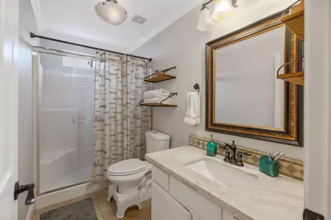 Bath - 3937 E Howard Ave, Visalia, CA 93292 photo 1 of 4