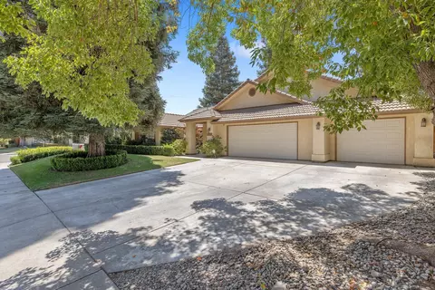 Exterior - 3937 E Howard Ave, Visalia, CA 93292 photo 2 of 23