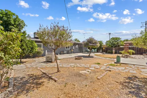 255 Earl Way, Hanford, CA 93230 photo 31