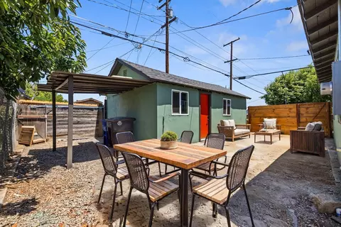 Exterior - 417 S Jefferson St, Modesto, CA 95358 photo 8 of 10