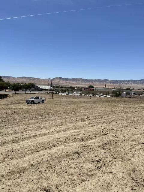 Skyline Boulevard, Avenal, CA 93204
