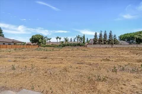 3614 E Harvard Ct, Visalia, CA 93292 photo 13