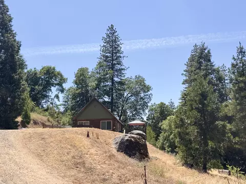 Exterior - 51911 Hogback Rd, Miramonte, CA 93641 photo 16 of 16