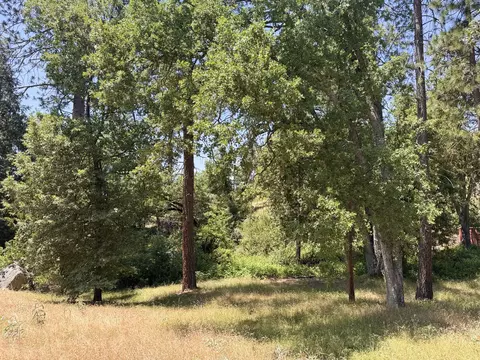 Exterior - 51911 Hogback Rd, Miramonte, CA 93641 photo 10 of 16