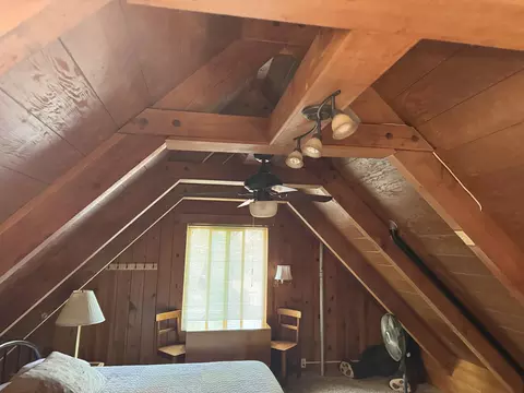 Bedroom - 51911 Hogback Rd, Miramonte, CA 93641 photo 3 of 7