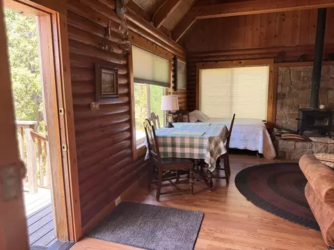 Dining - 51911 Hogback Rd, Miramonte, CA 93641 photo 1 of 1