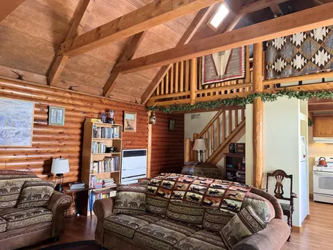 Living - 51911 Hogback Rd, Miramonte, CA 93641 photo 1 of 5