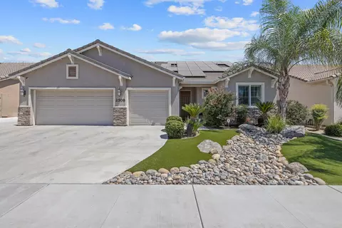 2508 Plantation Ave, Tulare, CA 93274