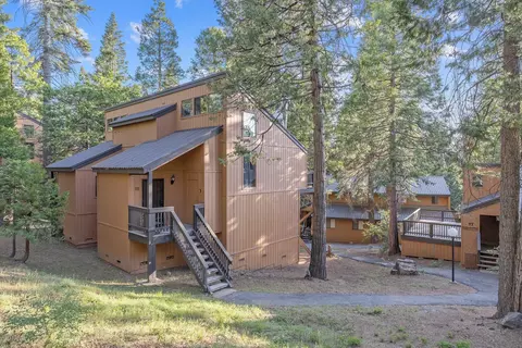 40607 Mill Run Ln #72, Shaver Lake, CA 93664