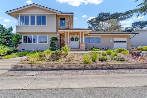 1037 Shell Ave, Pacific Grove, CA 93950 photo 4