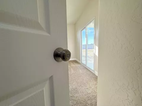 Bedroom - 101 S Koleen Ave, Kerman, CA 93630 photo 7 of 10