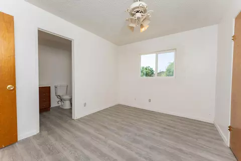 603 E Compton Ave, Pixley, CA 93256 photo 10