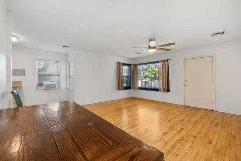 620 E Tulare Ave, Visalia, CA 93292 photo 10