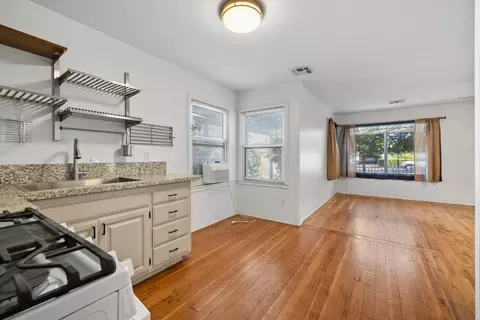 620 E Tulare Ave, Visalia, CA 93292 photo 14
