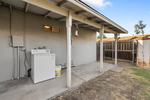 620 E Tulare Ave, Visalia, CA 93292 photo 32