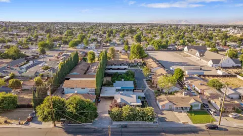 620 E Tulare Ave, Visalia, CA 93292 photo 67