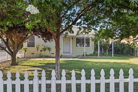 620 E Tulare Ave, Visalia, CA 93292