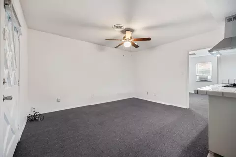 620 E Tulare Ave, Visalia, CA 93292 photo 41