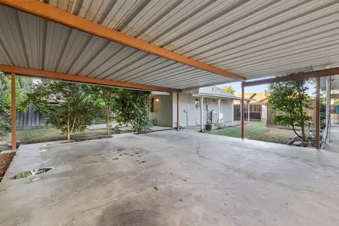 620 E Tulare Ave, Visalia, CA 93292 photo 29