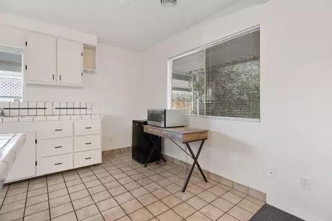 620 E Tulare Ave, Visalia, CA 93292 photo 43