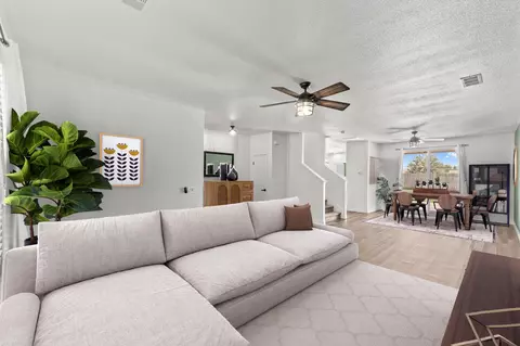 Living - 2223 E La Vida Ave, Visalia, CA 93292 photo 1 of 5